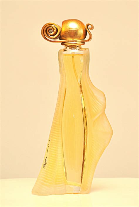 givenchy insolence parfum|givenchy indecence discontinued again.